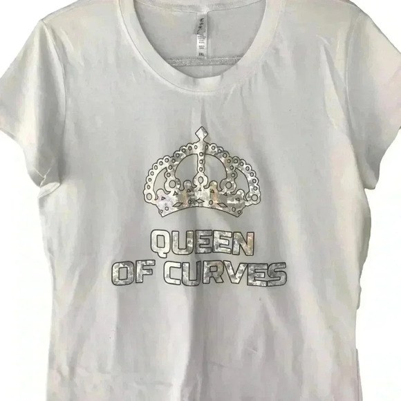 EPRIS Tops - New! EPRIS - Queen of Curves - Short Sleeve T-Shirt- Women's SZ 2X NWOT